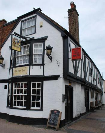 The Wat Tyler Pub a Dartford, Kent, la contea teatro della rivolta del 1381.