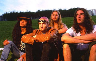 Alice in Chains.