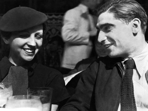 Gerda Taro e Robert Capa credit Cordon Press