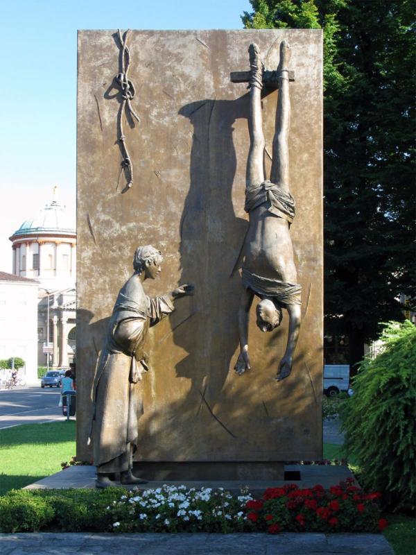 G.Manzù- Monumento al Partigiano Bergamo, p.za Giacomo Matteotti